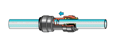 Вставьте трубку в коннектор до упора